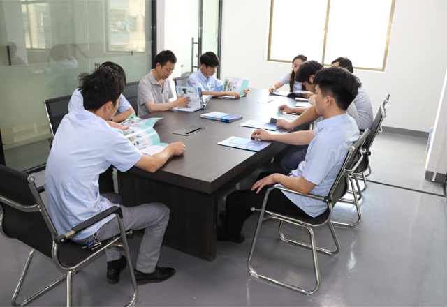 hjc黄金城团队风采